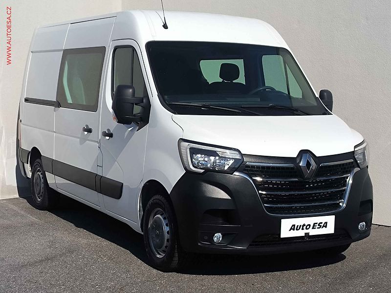 Renault Master (2021) 2.3dCi L2H2 7míst, 1.maj,ČR - fotografie inzerátu