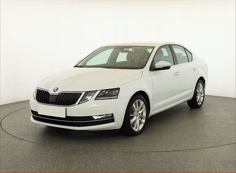 Škoda Octavia (2017) Style 1.8 TSI, Automat - fotka 2 z 21