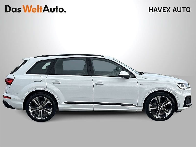 Audi Q7 (2022) 3.0 TDI Quattro S-line - fotka 35 z 37