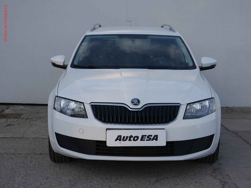 Škoda Octavia (2014) 1.6 TDi, AC - fotka 2 z 16