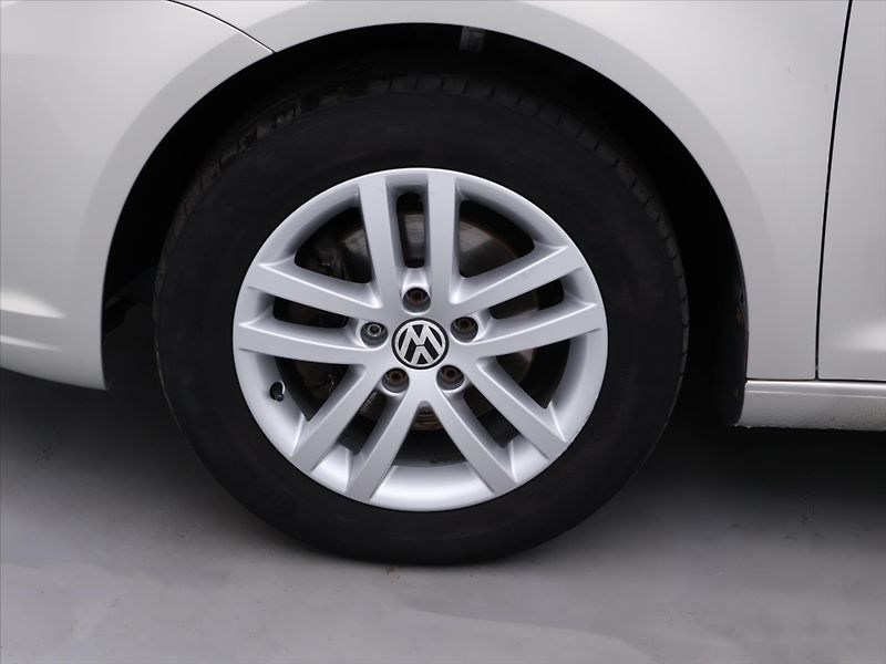 Volkswagen Touran 1,6 TDI 77kW DSG Comfortline C - fotka 25 z 32