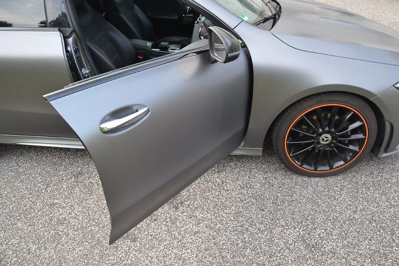 Mercedes-Benz CLA 180 d Edition 1 AMG - fotka 31 z 56