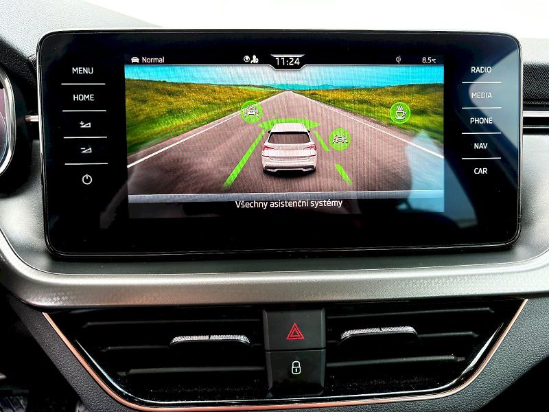 Škoda Kamiq (2023) 1.5 TSI / 110 kW / STYLE - fotka 11 z 28