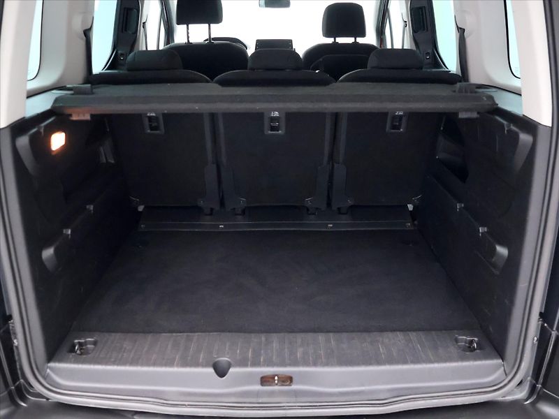 Peugeot Rifter 1,5 HDi 96kW Allure Aut.klima - fotka 10 z 32