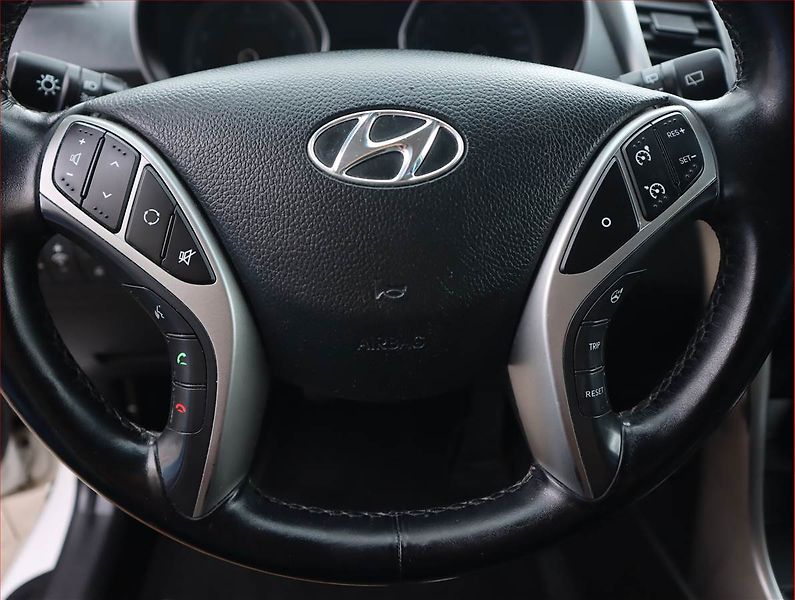 Hyundai i30 (2016) 1.4 CVVT, Tempomat - fotka 17 z 17