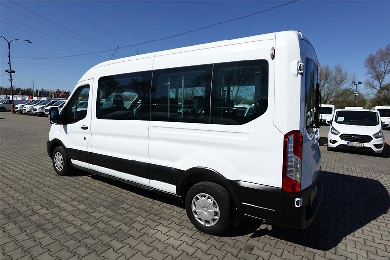 Ford Transit 2,0 TDCi  L3H2 8MÍST BUS KLIMA - fotka 12 z 40