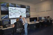 Dálnice D4 nejsou jen kilometry dlouho očekávané rychlé spojnice mezi Pískem a Prahou. Středisko správy a údržby komunikace u křižovatky Lety je plné moderní techniky, která se bude starat především o bezpečný provoz.