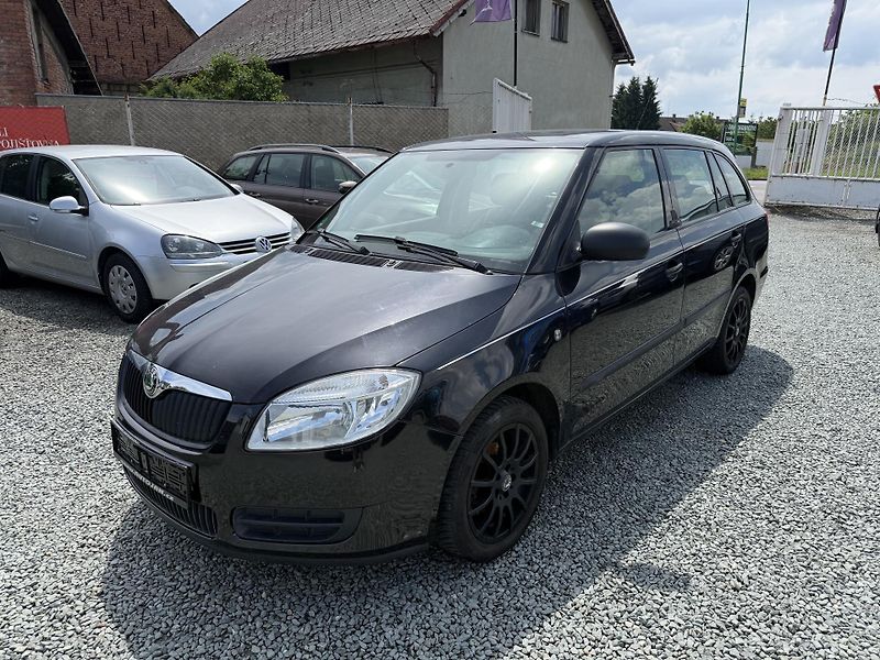 Škoda Fabia 1.4i KOMBI - fotka 3 z 13