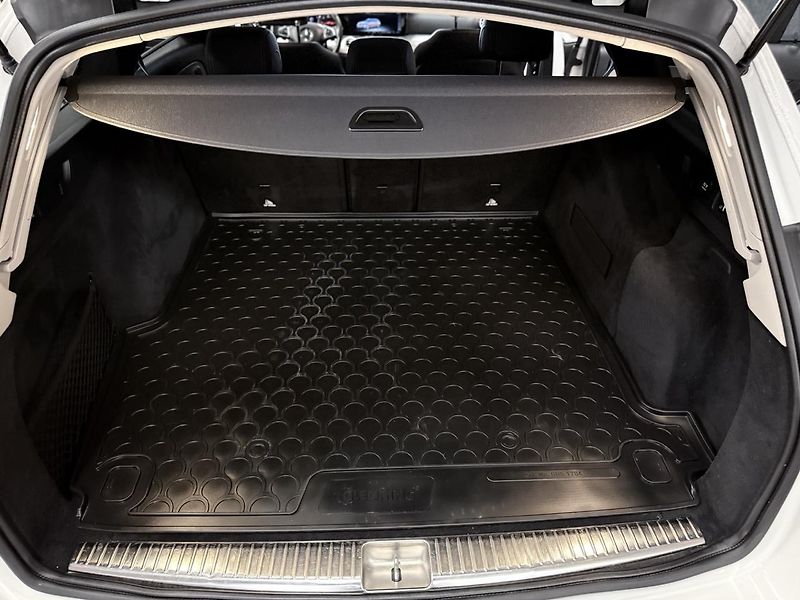 Mercedes-Benz Třídy E (2018) 220D,TOP ,TZ, adaptivní tempo - fotka 14 z 34