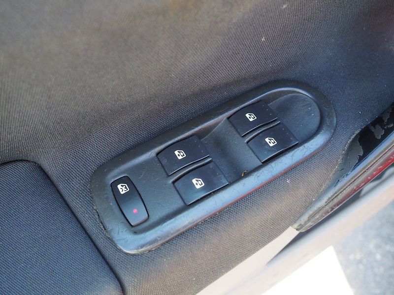 Renault Mégane (2004) 1.5 DCI - fotka 19 z 26