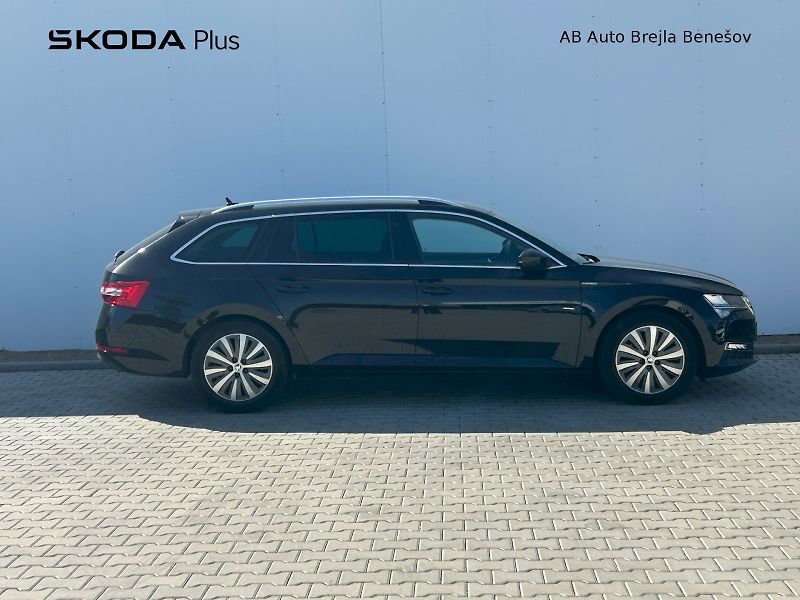 Škoda Superb (2023) COM GRT STY TD 110/2.0 6MP - fotka 7 z 30