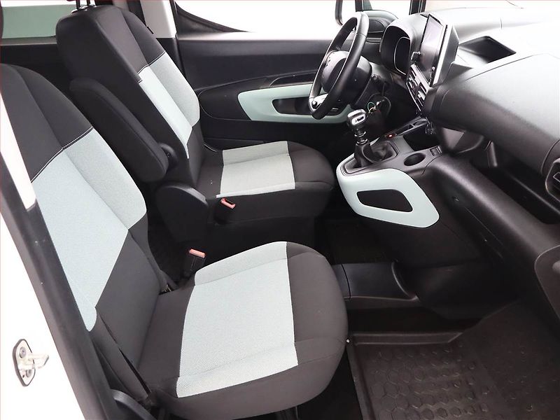 Citroën Berlingo (2019) Maxi Feel 1.5 BlueHDi, 5Míst - fotka 7 z 14