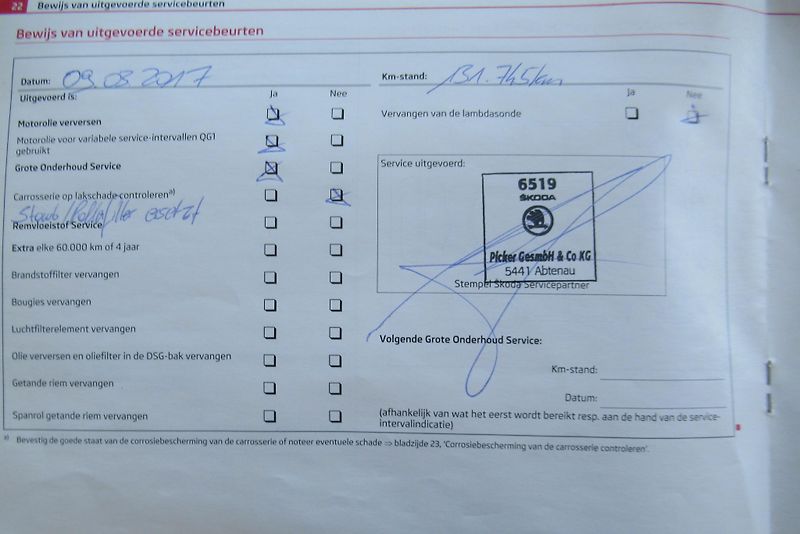 Škoda Octavia 1.6 TDI AUT. KLIMA NAVI TAŽNÉ - fotka 25 z 30