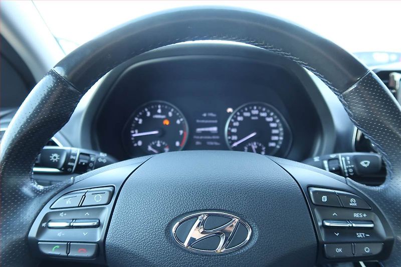 Hyundai i30 (2019) 1.4 T-GDI - fotka 16 z 17