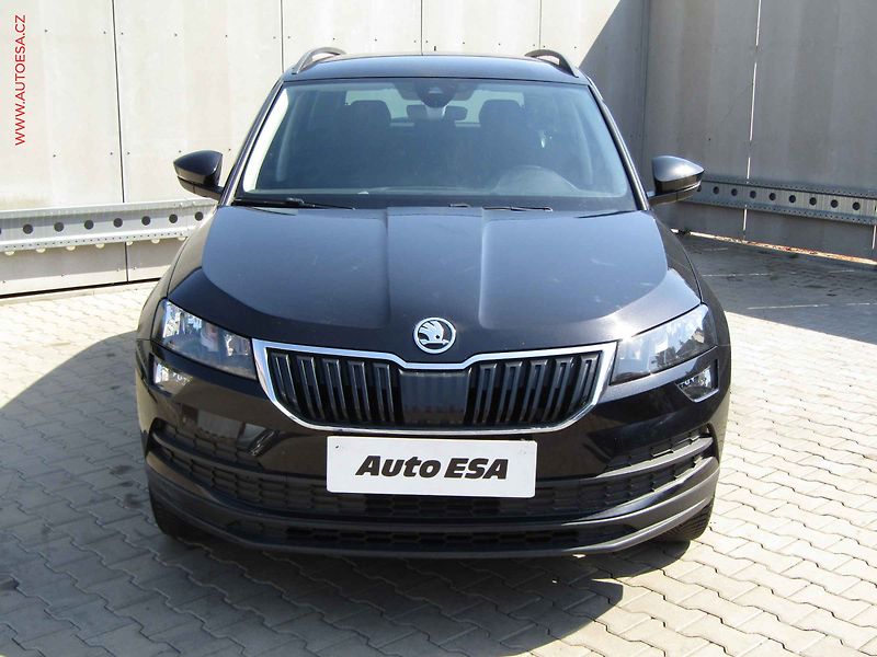 Škoda Karoq (2020) 1.6 TDi, DSG - fotka 2 z 21