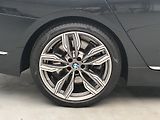 BMW Řada 7 4,4 390kW 750Li xDrive CZ - náhled 32