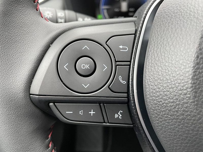Toyota RAV4 2.5 Plug-in Hybrid ODBĚR 10/26 - fotka 23 z 34