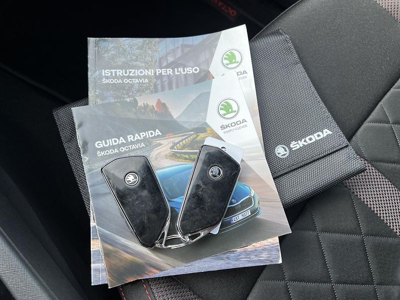 Škoda Octavia RS 2.0TDi 147kw 4x4 DSG LED - fotka 43 z 53