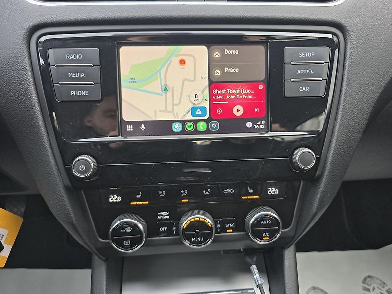 Škoda Octavia 1.6TDi STYLE LED DIGIKLIMA-DPH - fotka 13 z 33