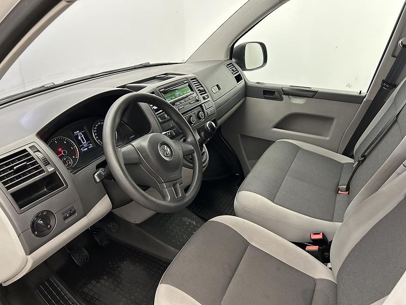 Volkswagen Transporter 2.0 TDI Long T6 - fotka 5 z 21