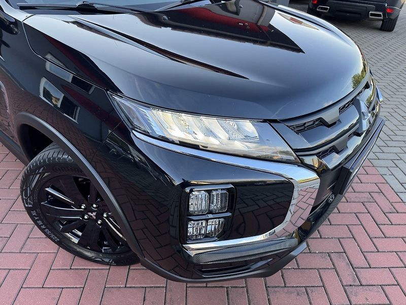 Mitsubishi ASX (2021) 2.0i Mivec Automat LED Kamera - fotka 38 z 50