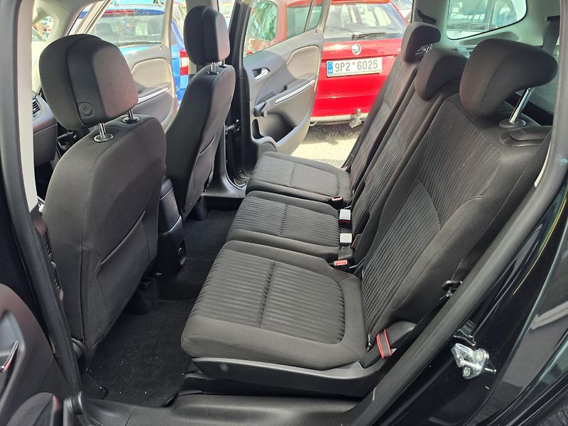 Opel Zafira 1.4 i 103kw 7 Míst  - fotka 8 z 19