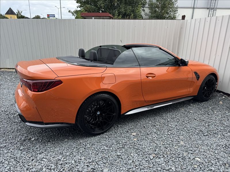 BMW M4 3,0 Competition M,390kw,xDrive - fotka 17 z 50