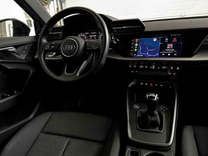 Audi A3 (2024) Sportback 35 TFSI - CZ - DPH - fotka 12 z 22
