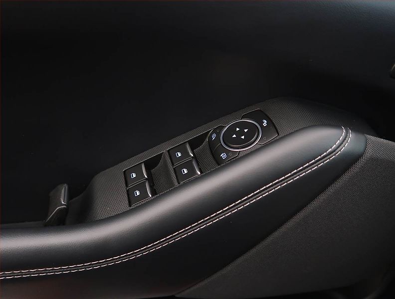 Ford Mustang Mach-E (2021) Standard Range RWD, SoH 94% - fotka 28 z 30