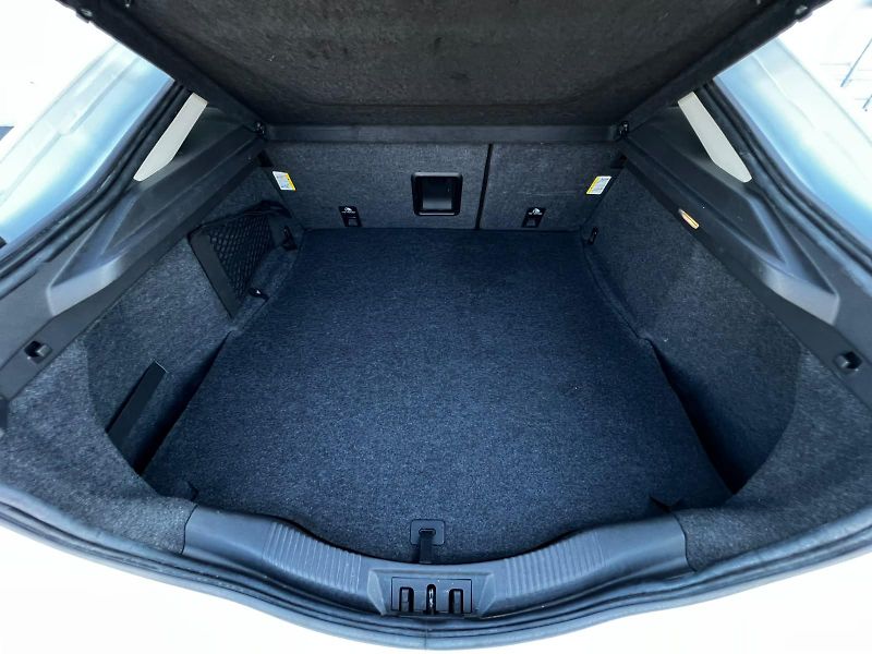 Ford Mondeo 2.0Ecoblue 110kW Business  - fotka 22 z 23