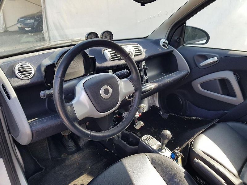 Smart Fortwo ELECTRIC DRIVE - fotka 8 z 9