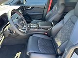 Audi Q8 (2025) 60TFSI e QUATTRO, B&O, Tažné  - náhled 24