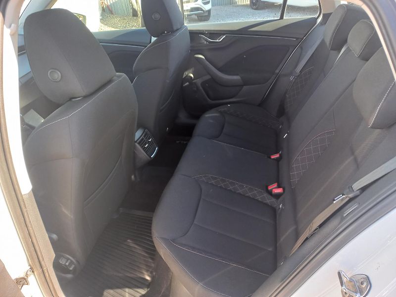 Škoda Scala (2023) 1.0TSi 81kW DSG ČR DPH - fotka 11 z 19