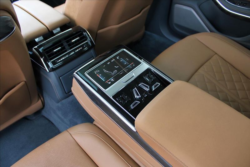 Audi A8 60 TDI V8 Q/TOP-VÝB/DPH - fotka 34 z 48