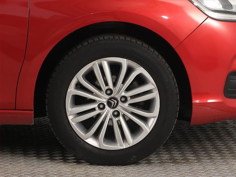 Citroën C4 (2018) Feel 1.2 PureTech, Serv.kniha - fotka 14 z 16