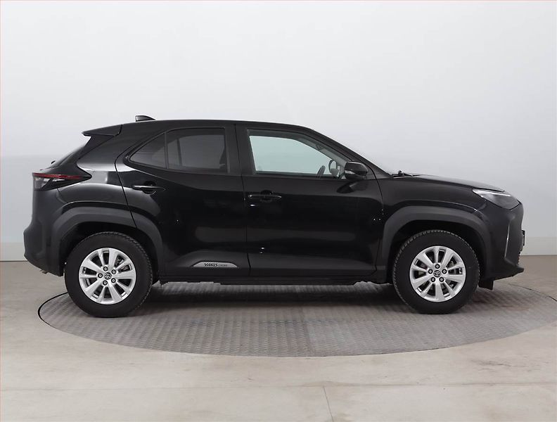 Toyota Yaris Cross (2022) 1.5 VVT-iE - fotka 6 z 19
