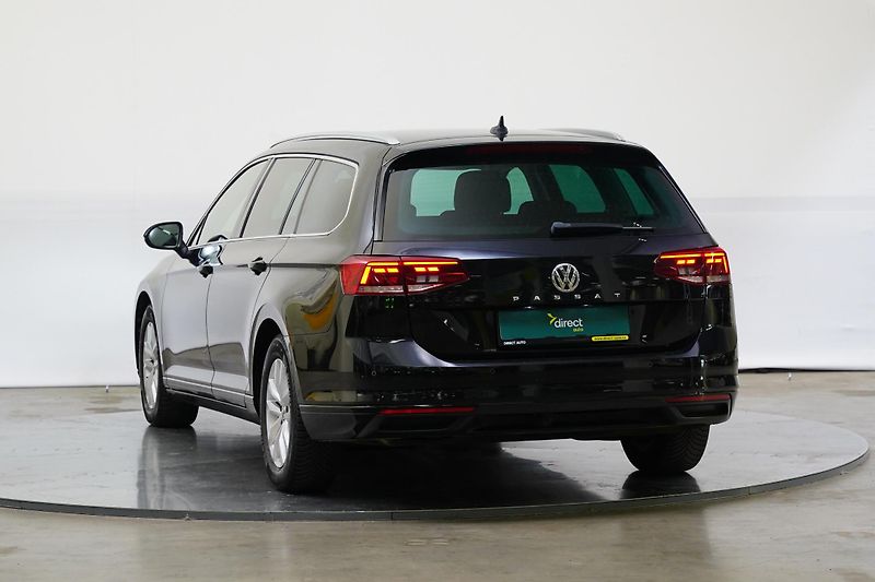 Volkswagen Passat - fotka 4 z 6