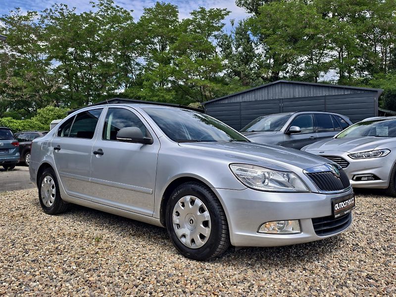Škoda Octavia 1.4 TSi 90kW, KLIMA, ČR - fotka 1 z 19