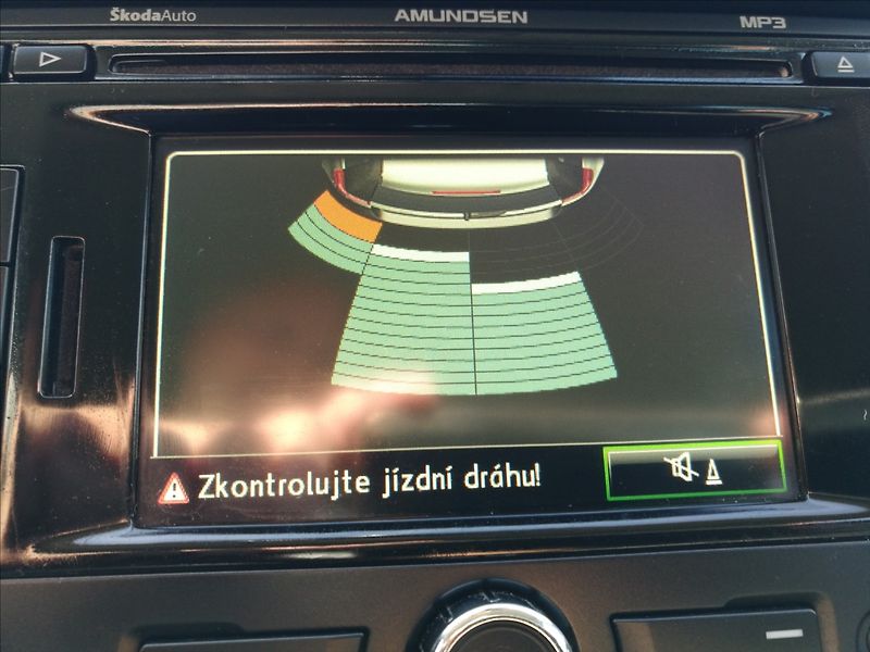 Škoda Yeti 1,2 TSI Ambiente - fotka 6 z 16