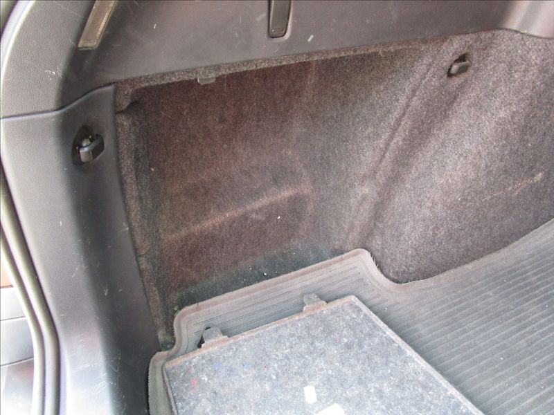 Škoda Octavia Combi 1.9TDi 4x4, aut. Klima - fotka 32 z 38