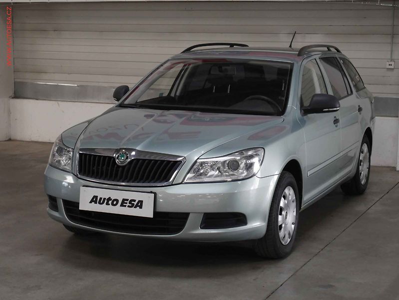 Škoda Octavia (2011) 1.2 TSi, 1.maj,ČR, AC, TZ - fotka 3 z 15