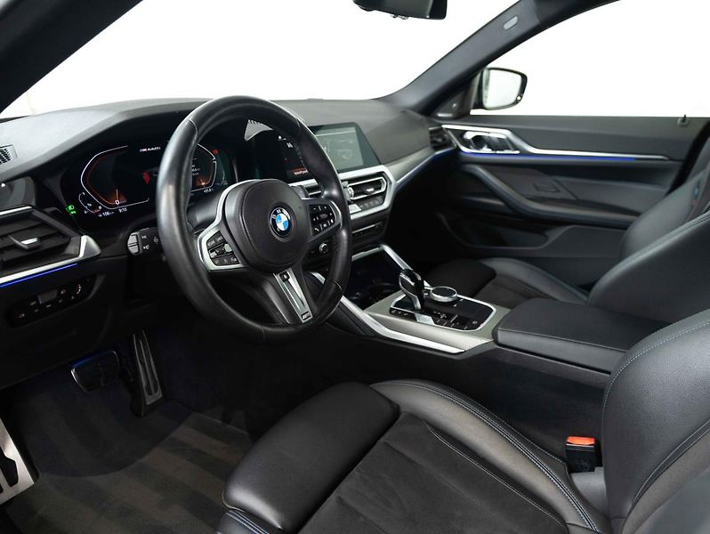 BMW Řada 4 M440i xDrive Gran Coupé - fotka 11 z 22