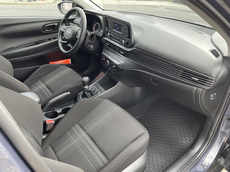 Hyundai Bayon 1,2i/62kW - Comfort Club - fotka 39 z 55
