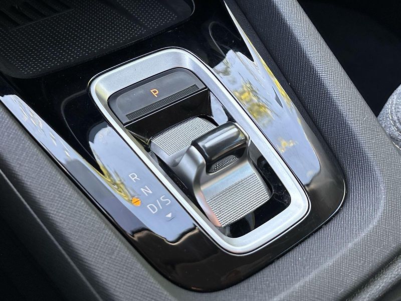 Škoda Octavia (2025) Combi 2.0 TDI DSG Top Selectio - fotka 15 z 35