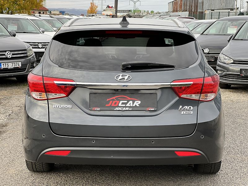 Hyundai i40 1.7CRDi NAVI KAMERA TEMPOMAT - fotka 6 z 46