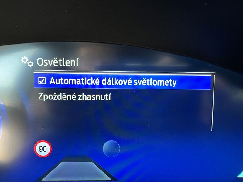 Ford Focus (2021) Active X 1.5 88KW! Tažné! LED - fotka 37 z 45
