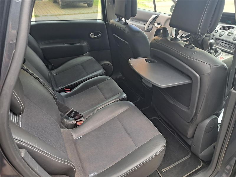 Renault Scénic 1,5 dCi - fotka 28 z 35