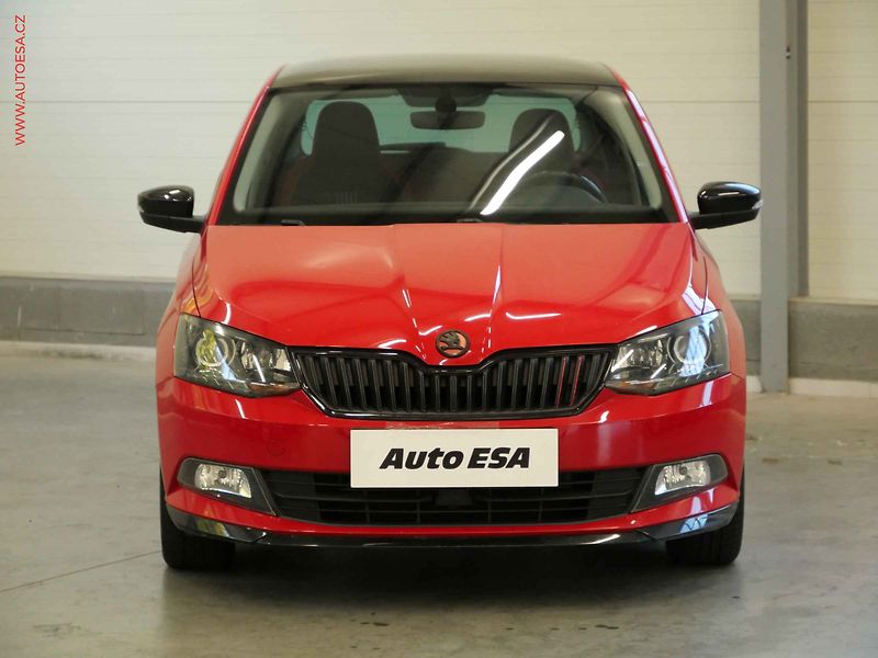 Škoda Fabia (2016) 1.2 TSI, ČR, Xenon, panor. - fotka 2 z 13