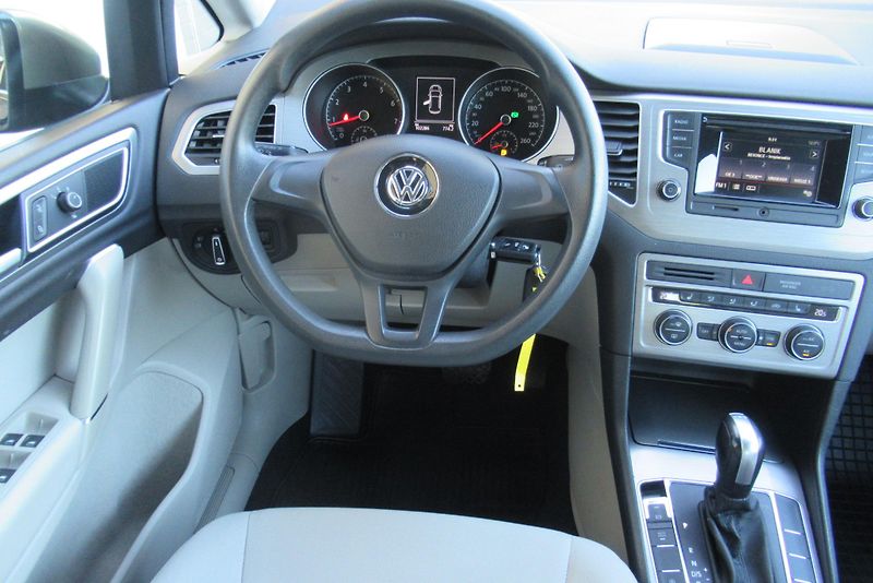 Volkswagen Golf Sportsvan 1.2 TSi DSG AUT.KLIMA SADA KOL - fotka 10 z 37