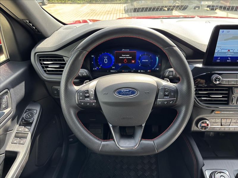 Ford Kuga 2,0 EcoBlue ST-Line X AWD AUT - fotka 18 z 50